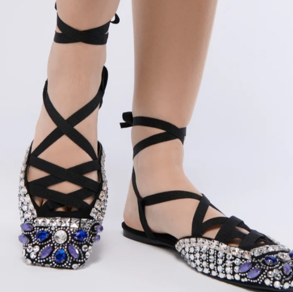 Shoes - Beautiful Rhinestone Strappy Flats